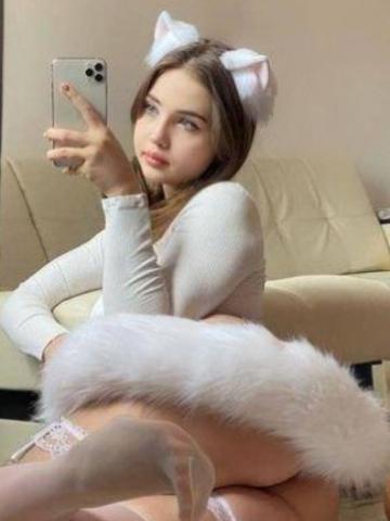 Надюша